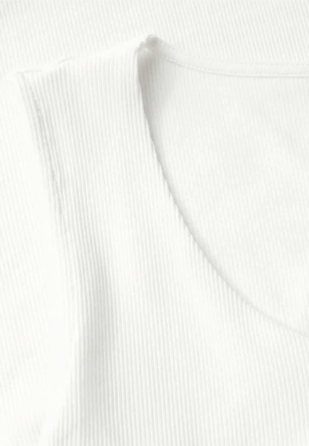 ELISE CREAM TOP