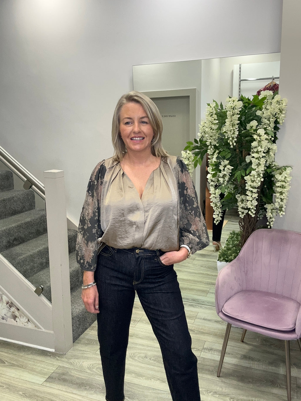 LACI BLOUSE