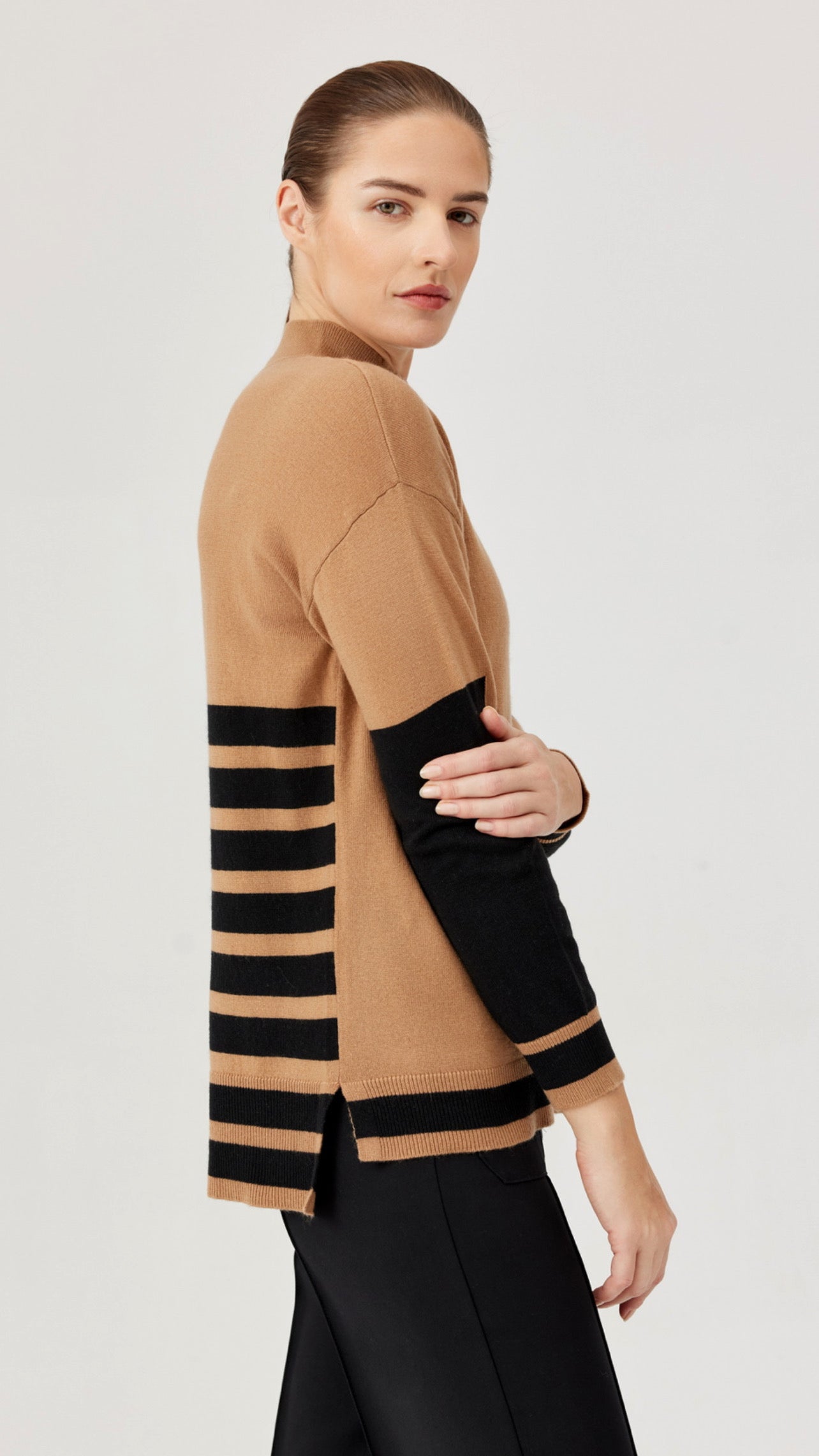 FRANKIE SWEATER