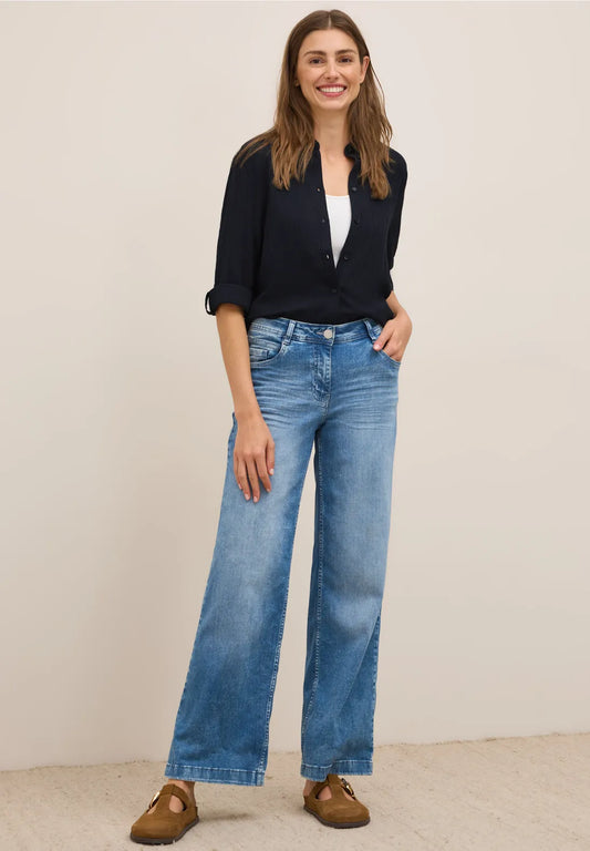 RUBY NAVY  BLOUSE