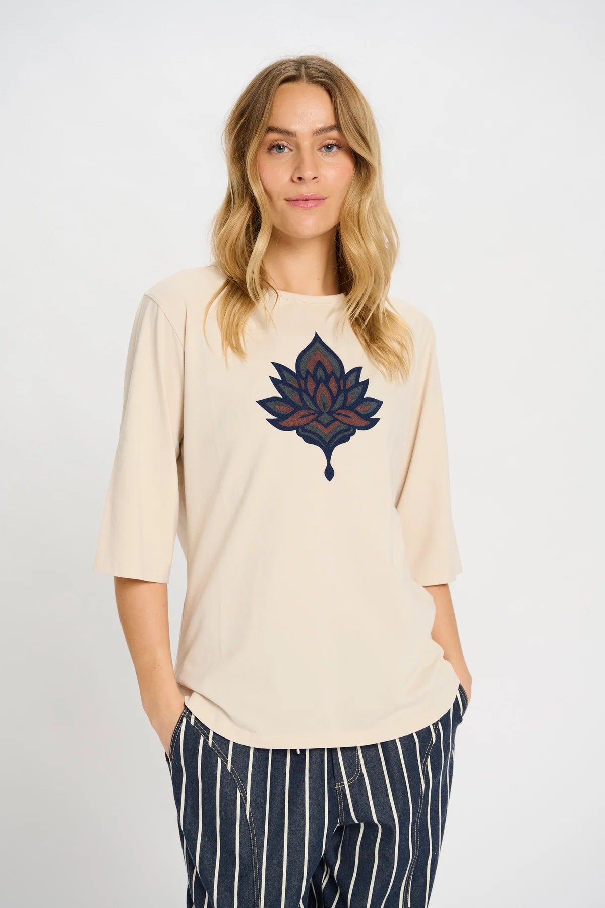 DESERT TEE