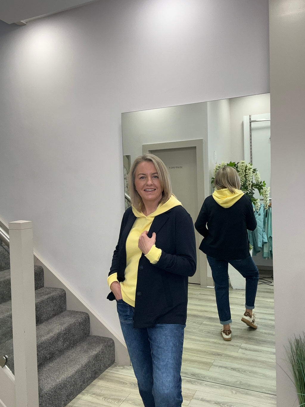 EDEN YELLOW SWEATER