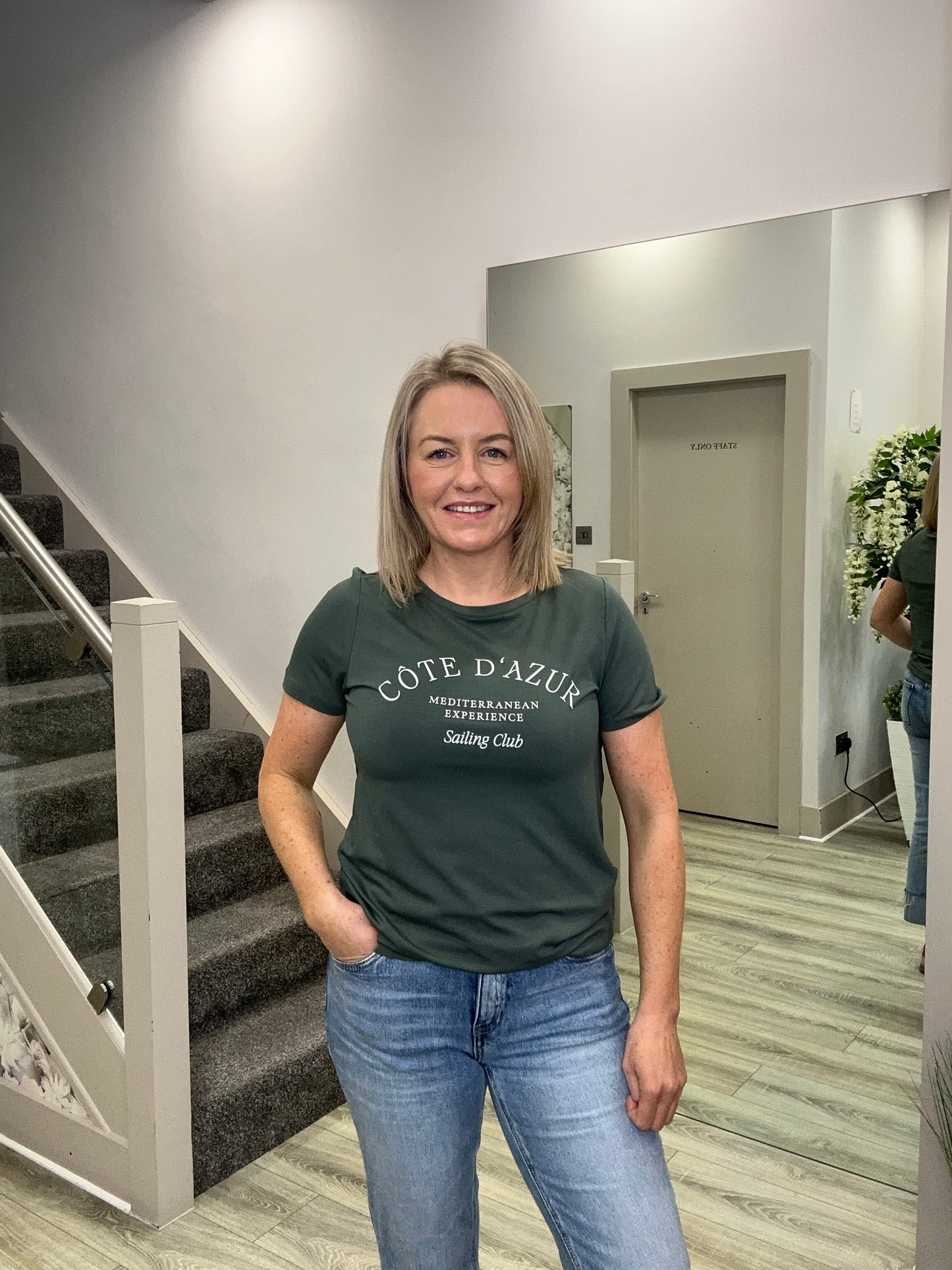 CHERRY KHAKI TEE