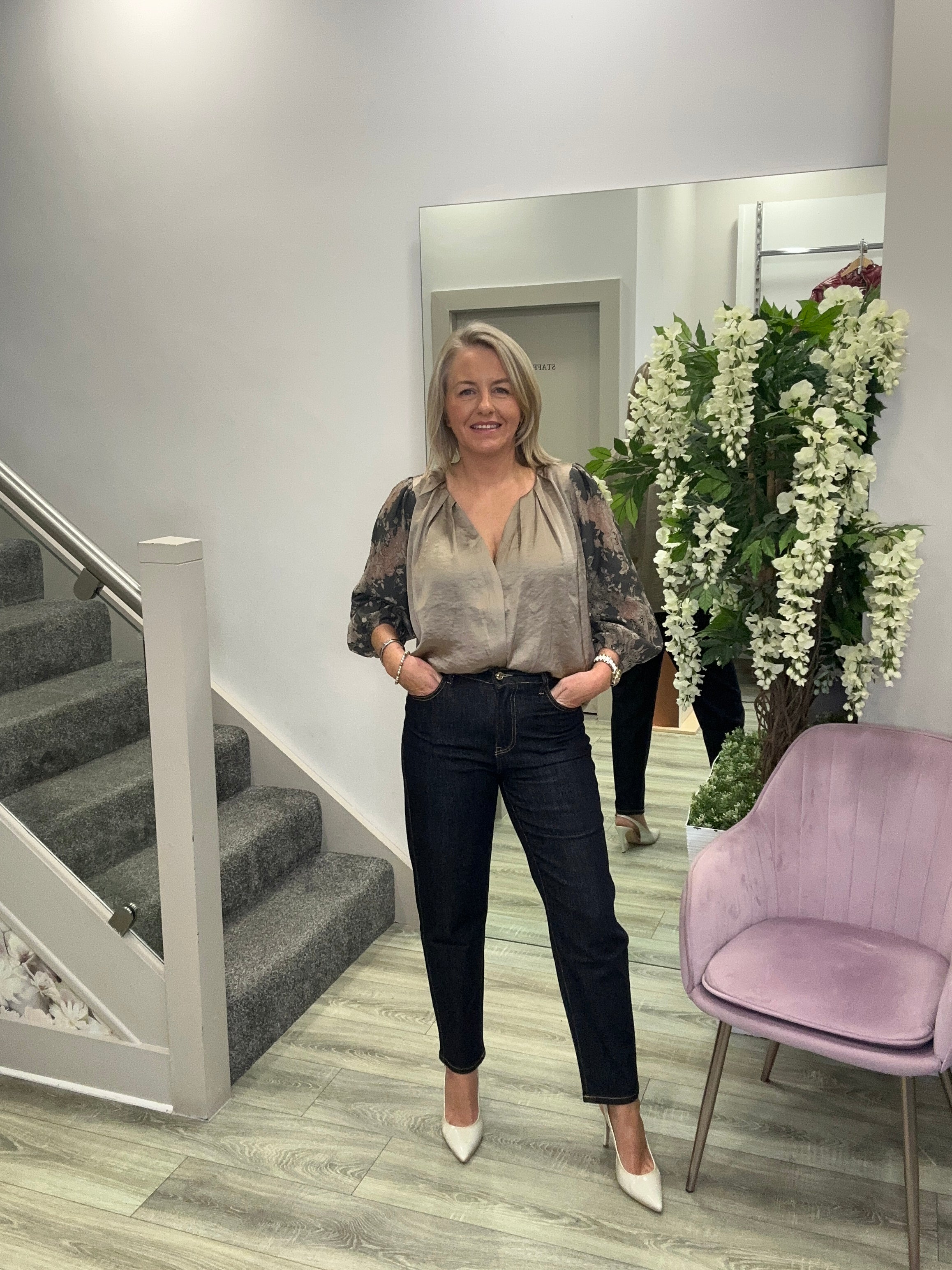LACI BLOUSE