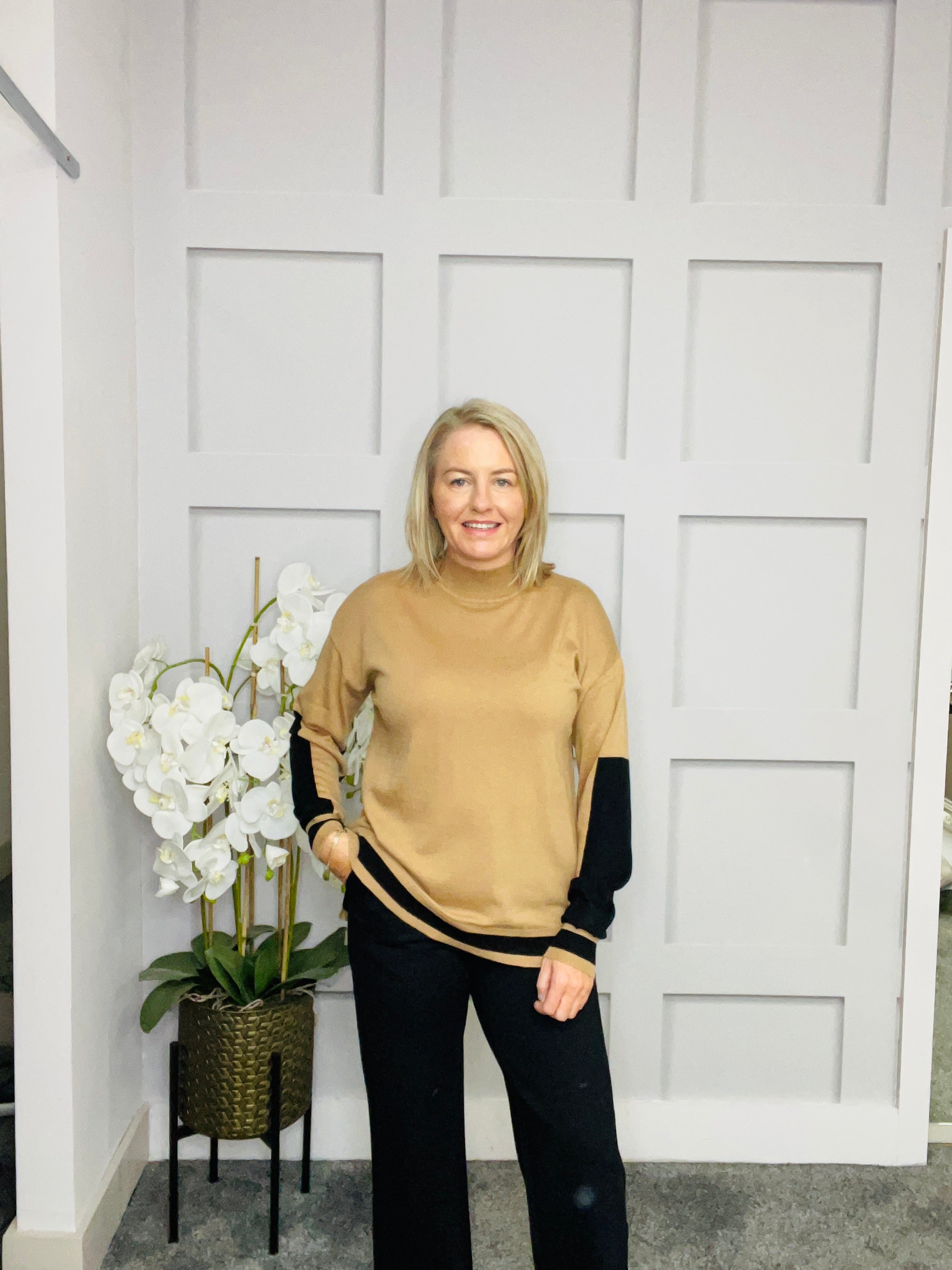FRANKIE SWEATER