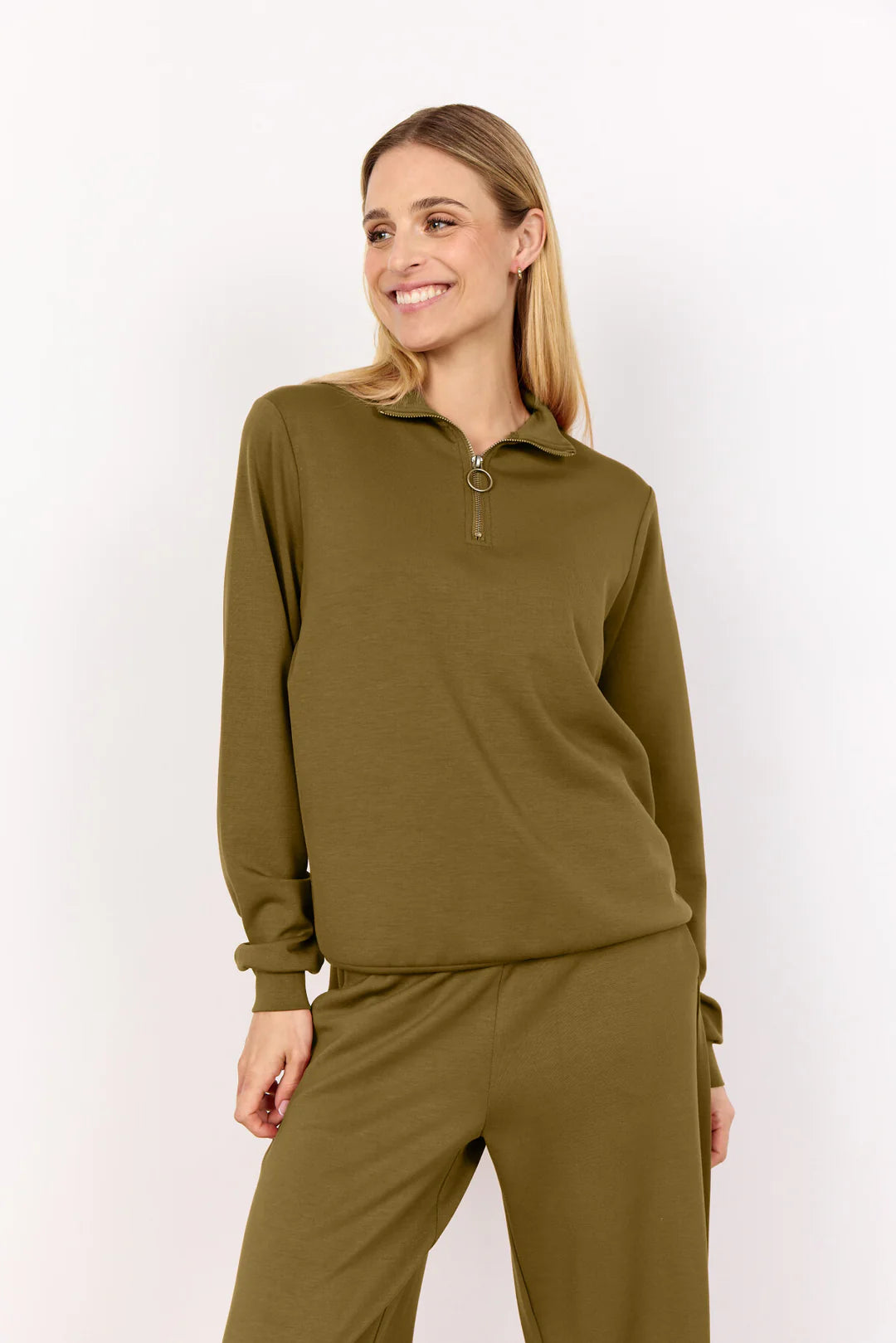 RACH OLIVE SWEATER