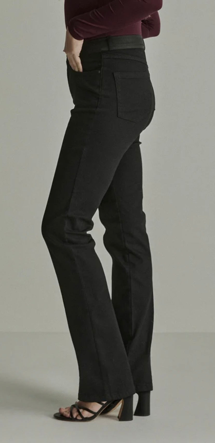 AGGIE BLACK JEAN