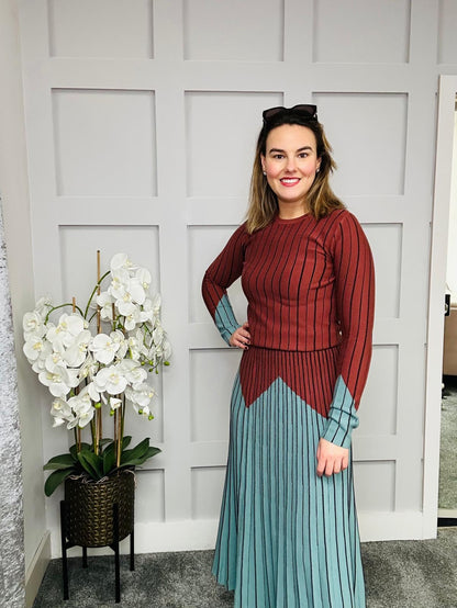 BIC KNIT SKIRT