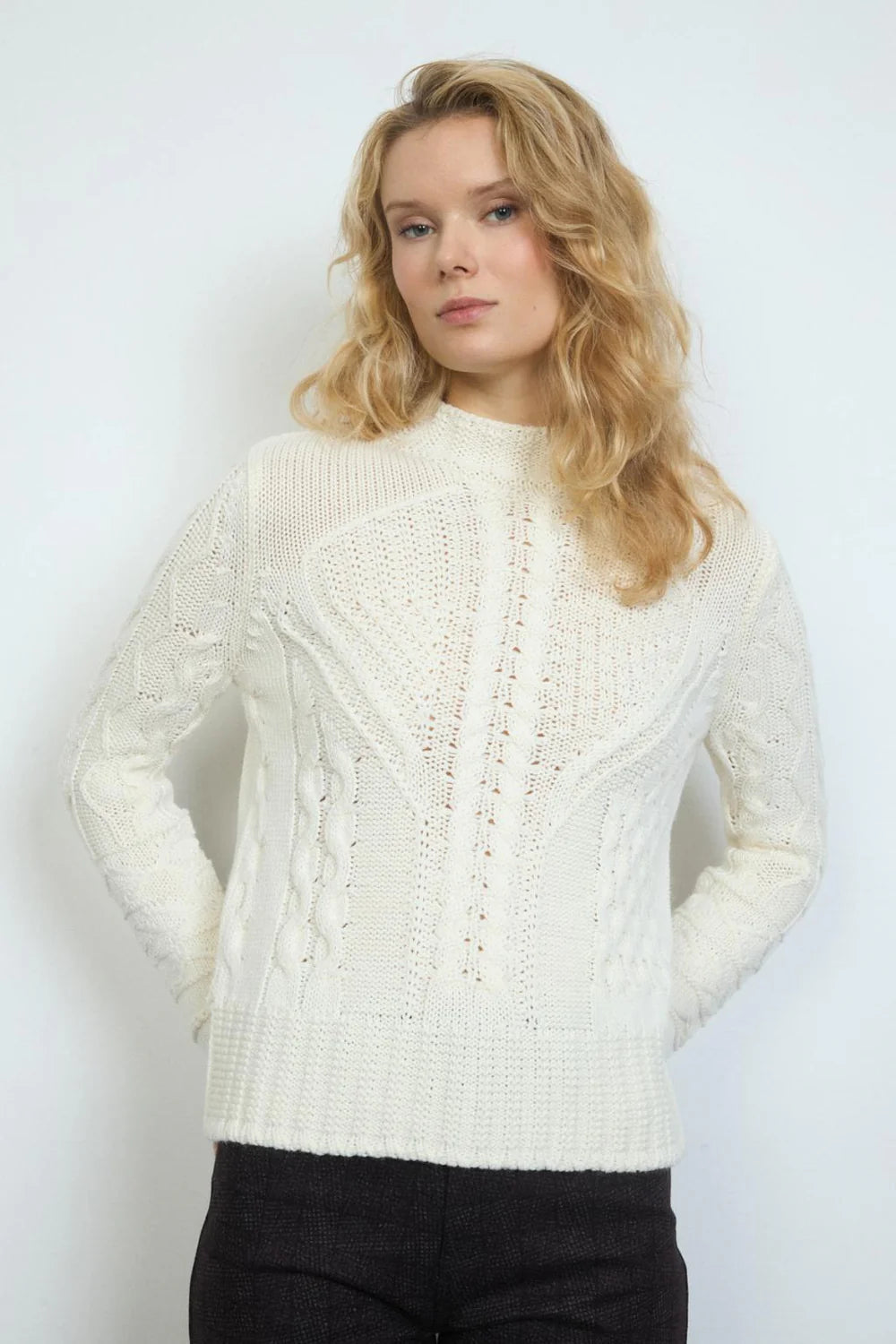 CARMO CREAM KNIT