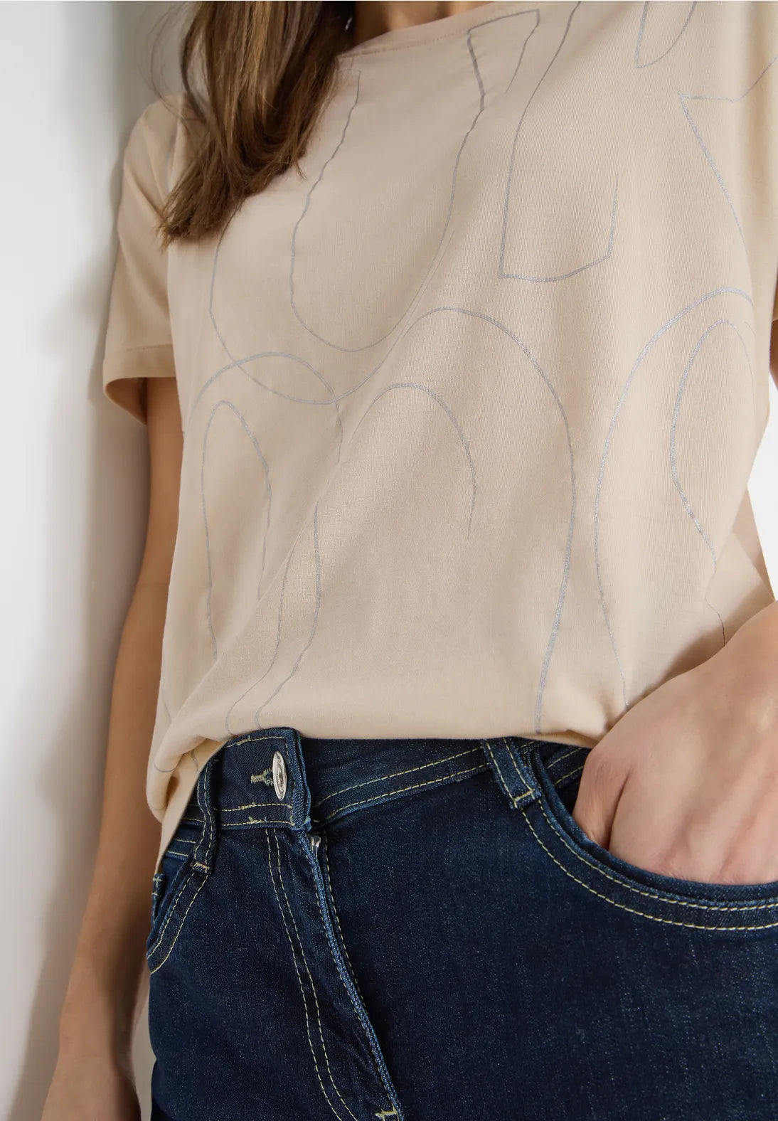 STACEY BEIGE TEE