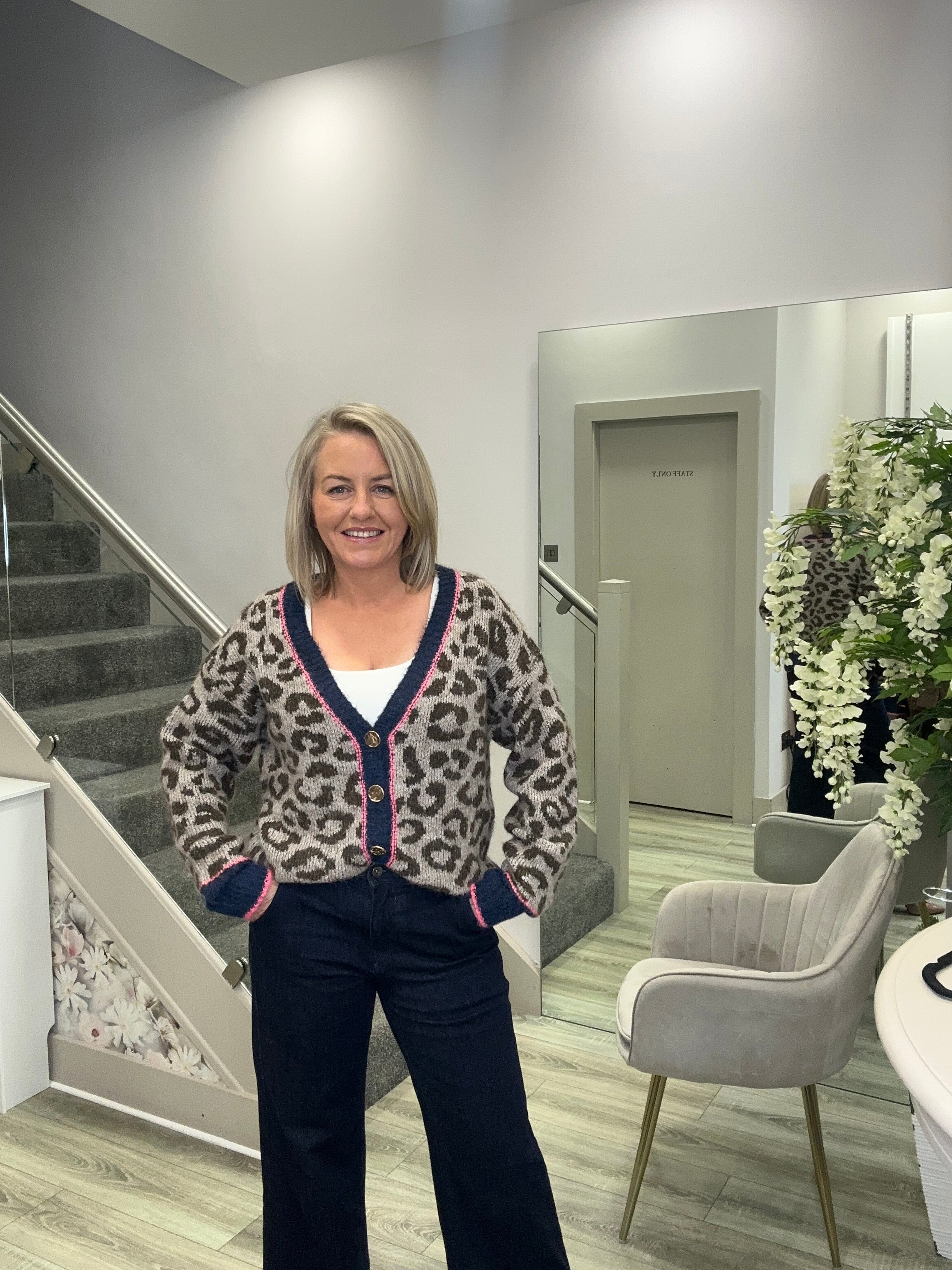 YOKO NAVY CARDIGAN