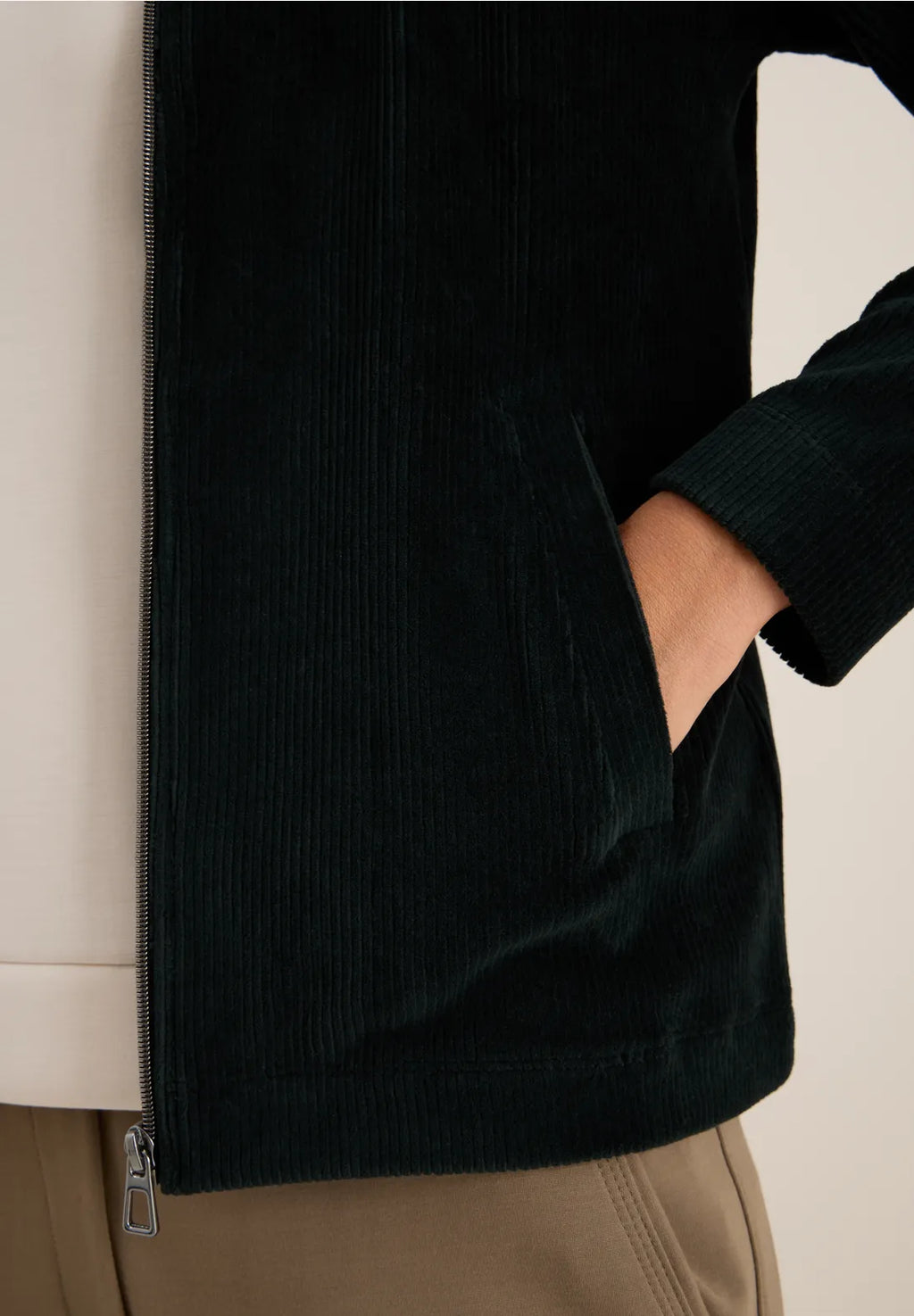 CERA DARK GREEN