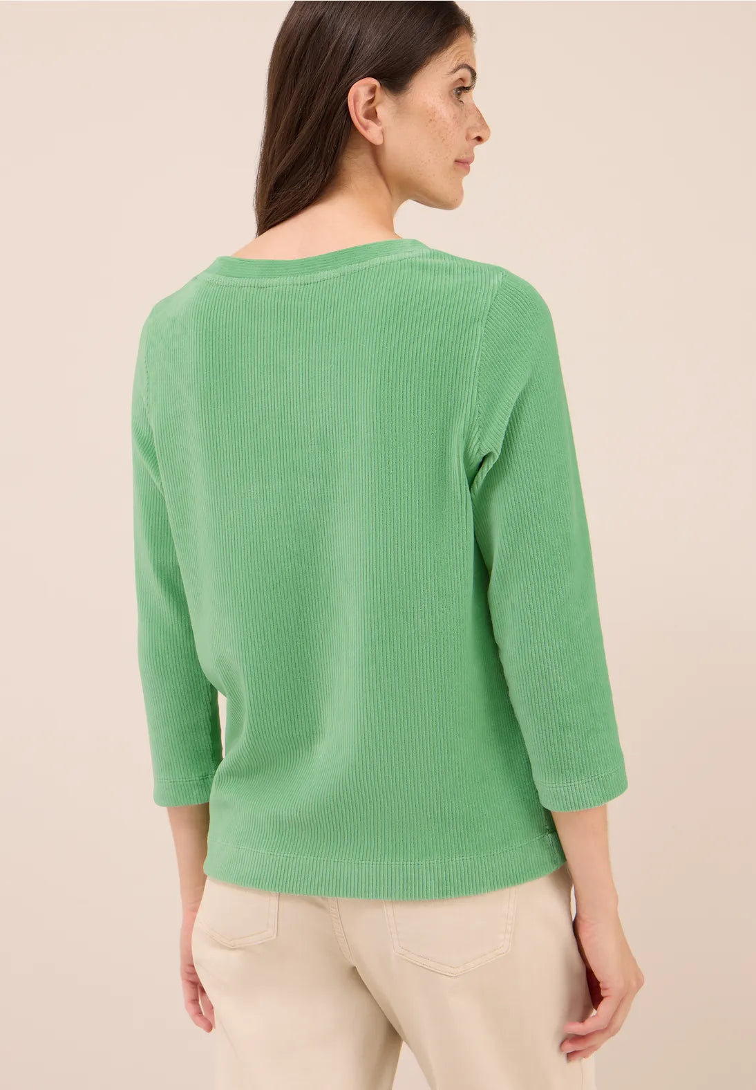 APPLE GREEN TOP
