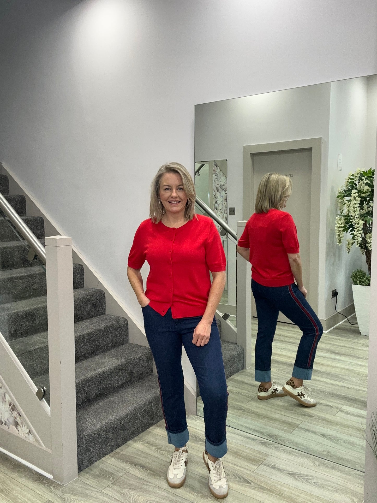 SHELLY RED CARDIGAN