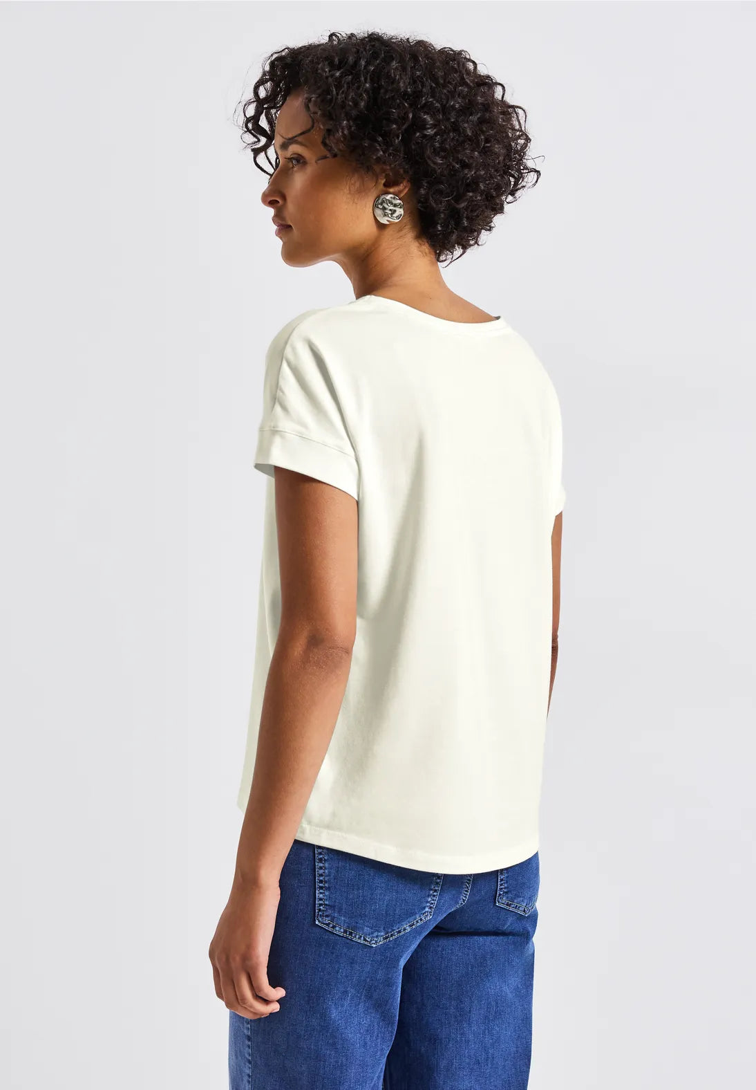 ARRIVAL CREAM TEE