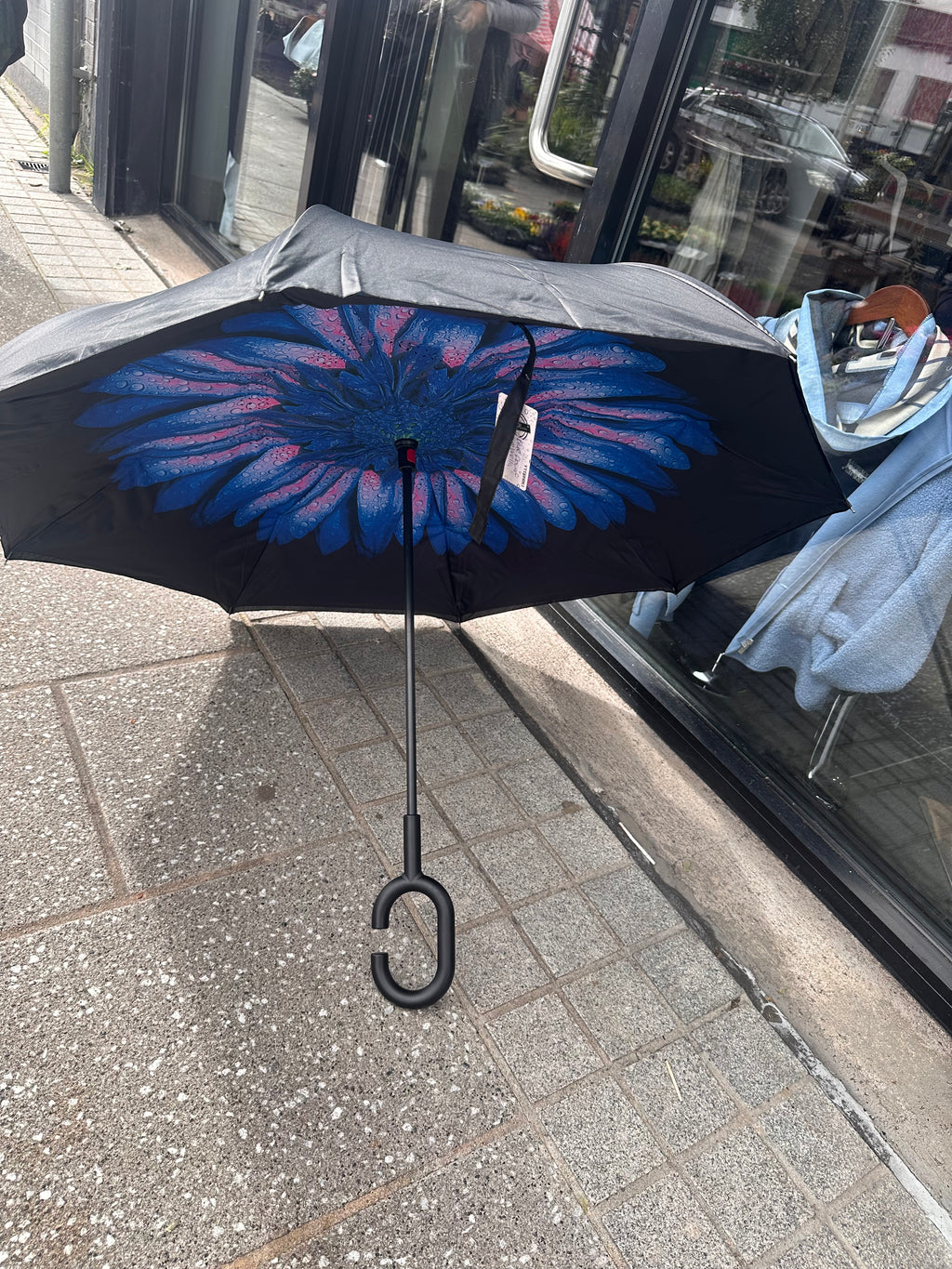 BLUE FLOWER UMBRELLA