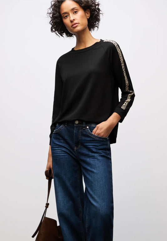 MAY BLACK TOP