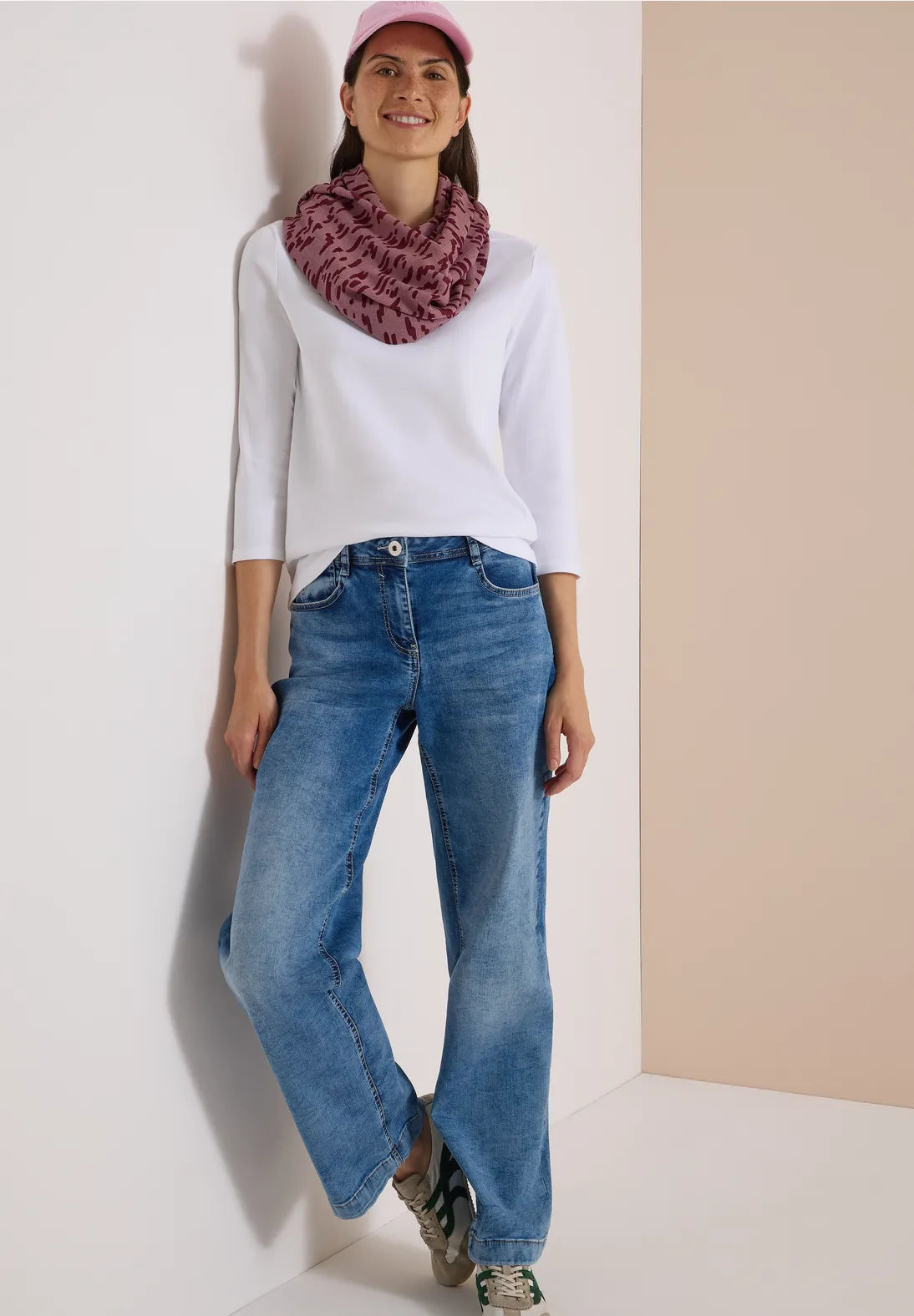 BELLA WINE  SCARF