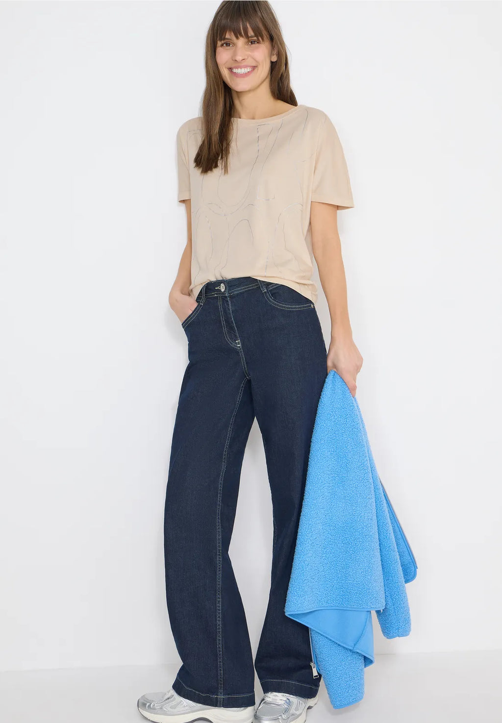 STACEY BEIGE TEE