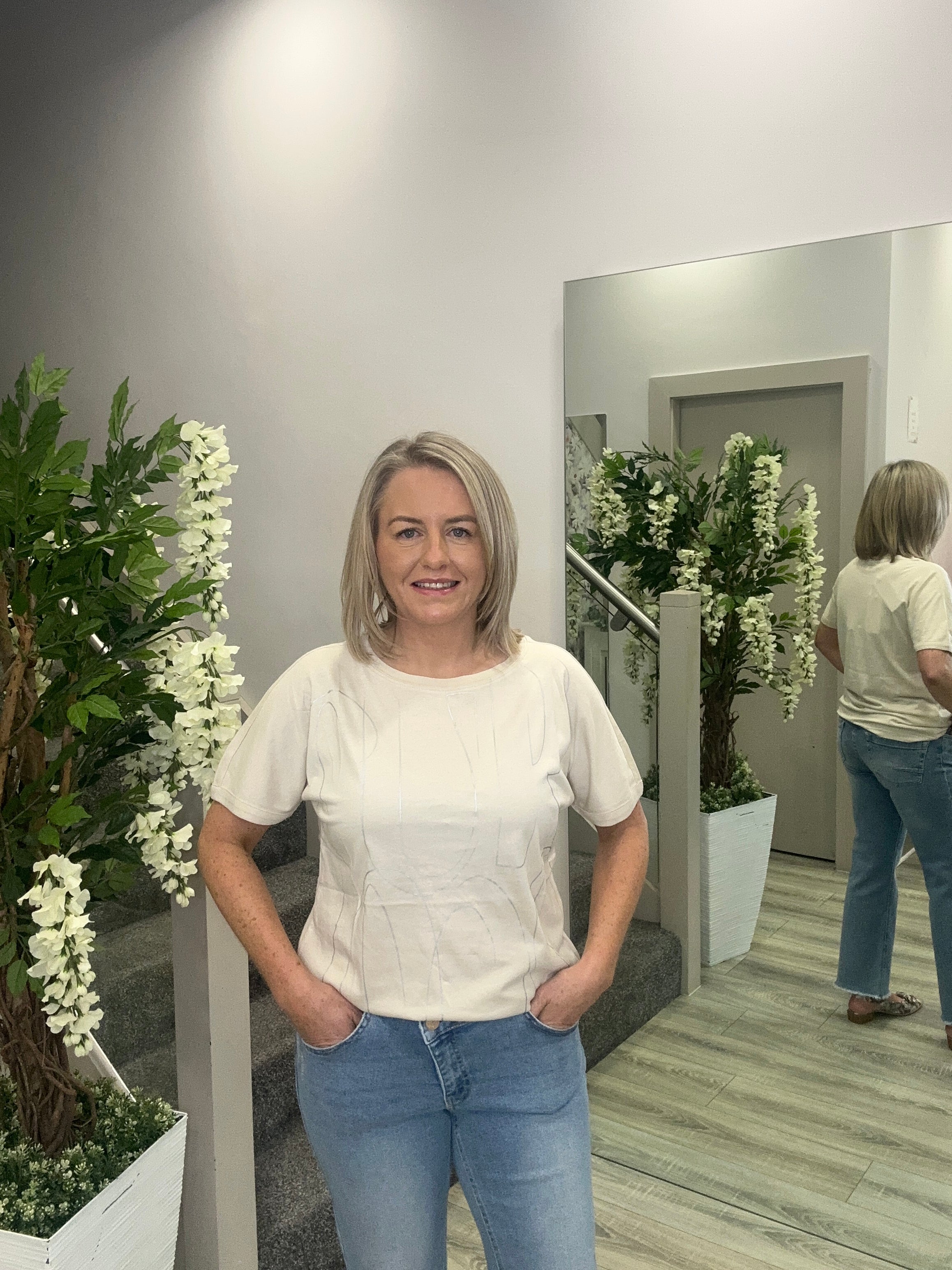 STACEY BEIGE TEE
