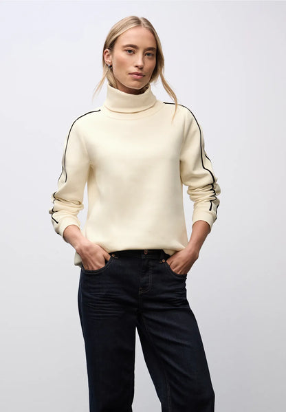 COCO CREAM SWEATER