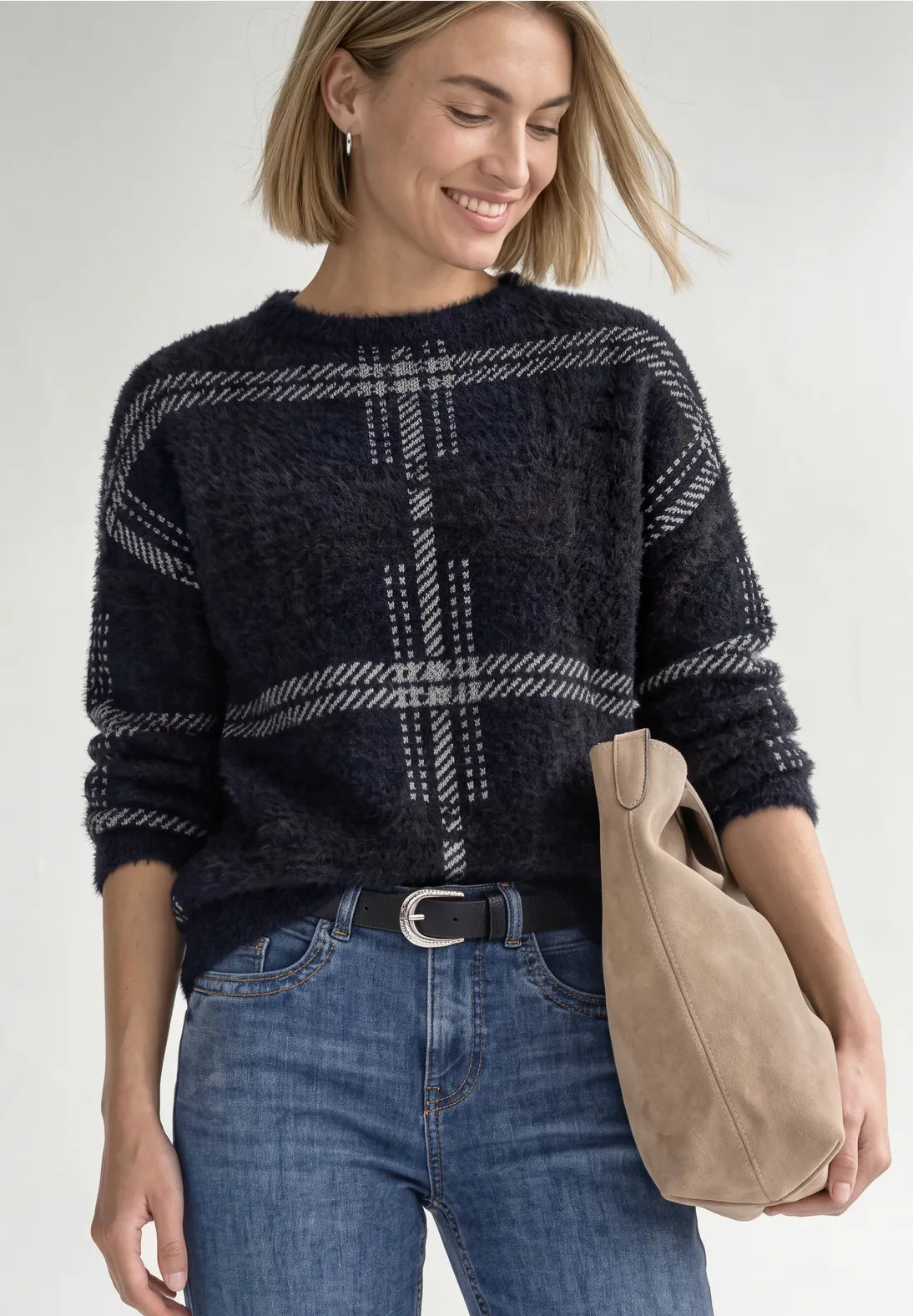 JUNE JUMPER