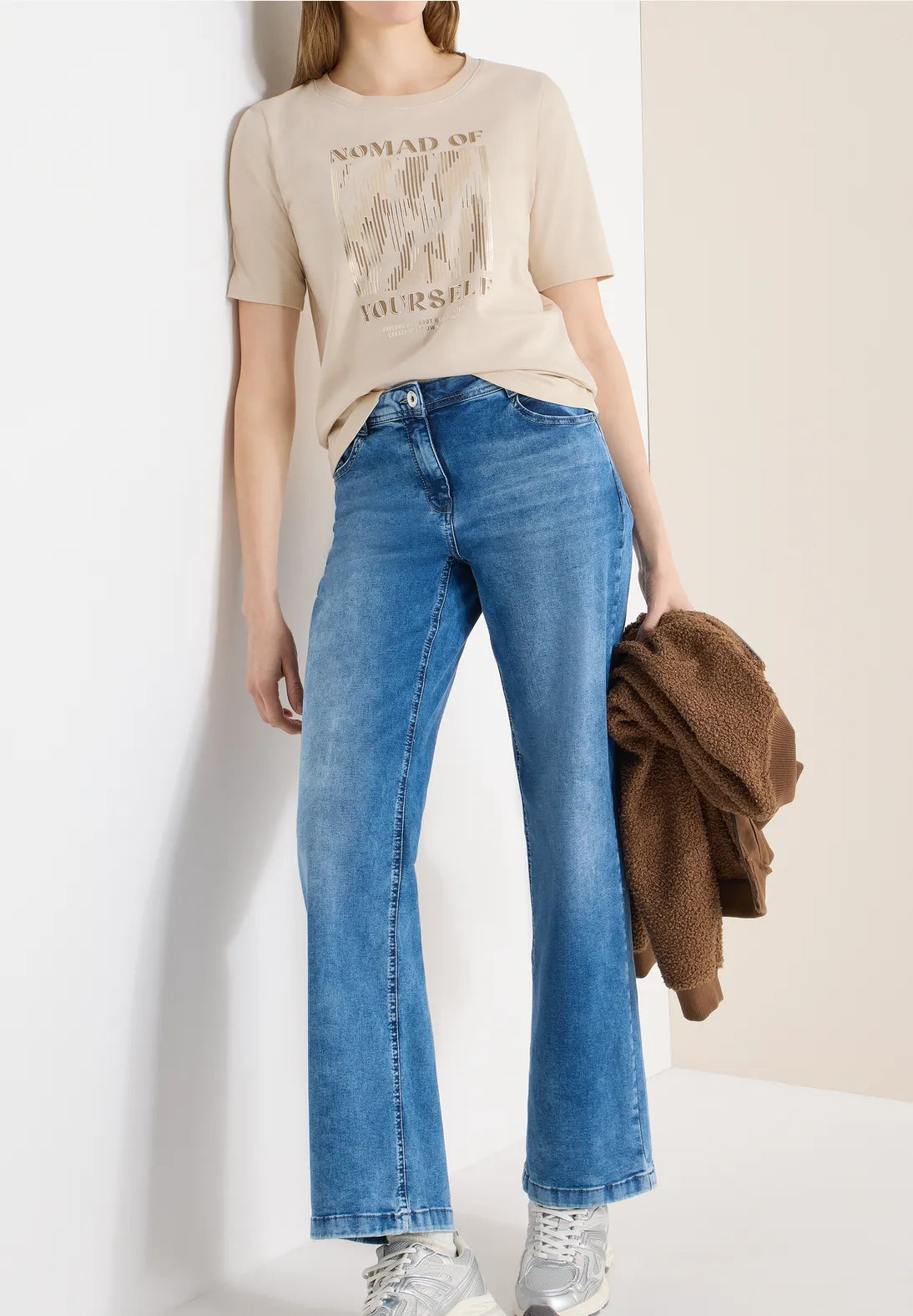ELIZA BEIGE TEE
