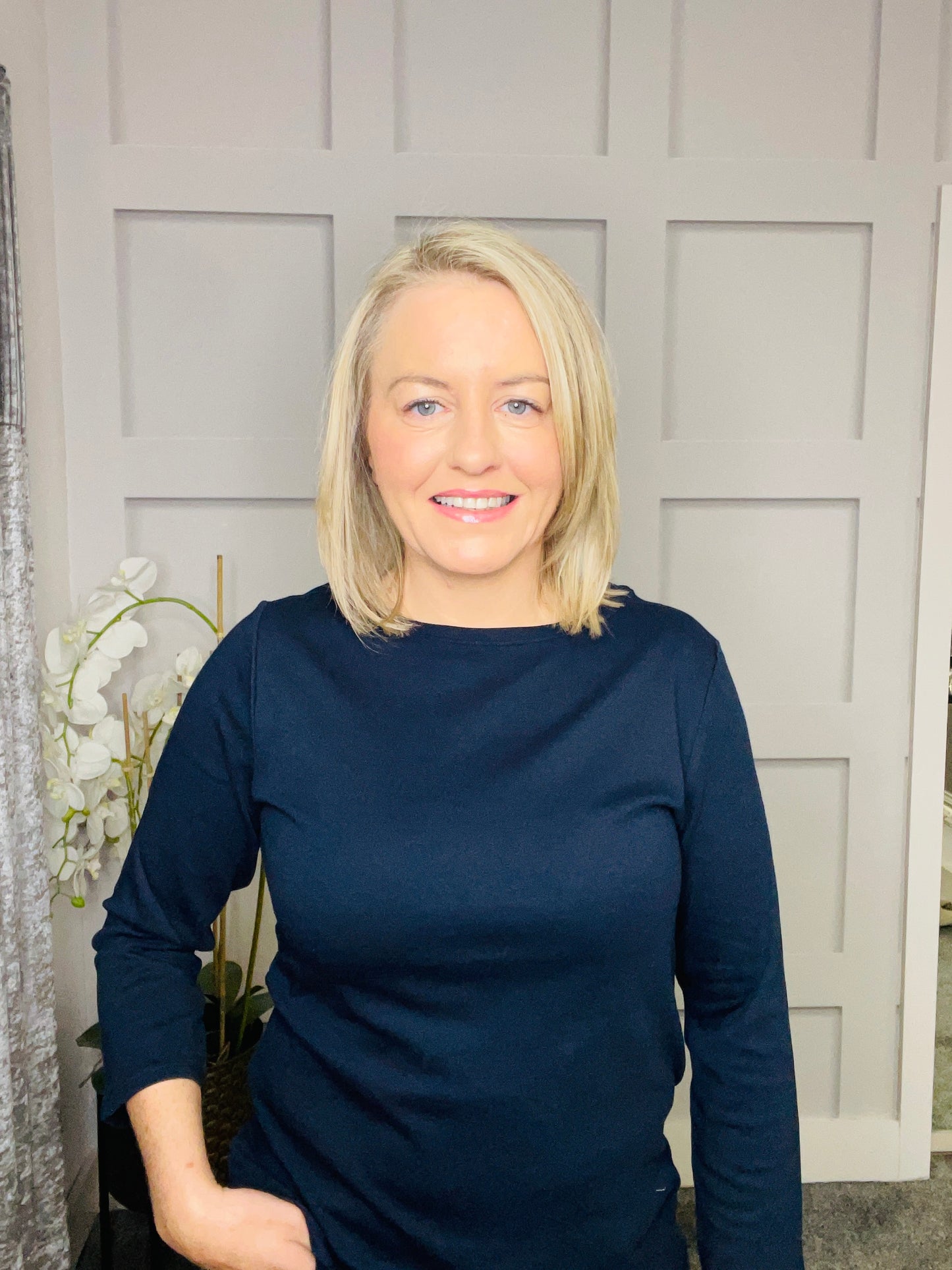BOATNECK NAVY TOP