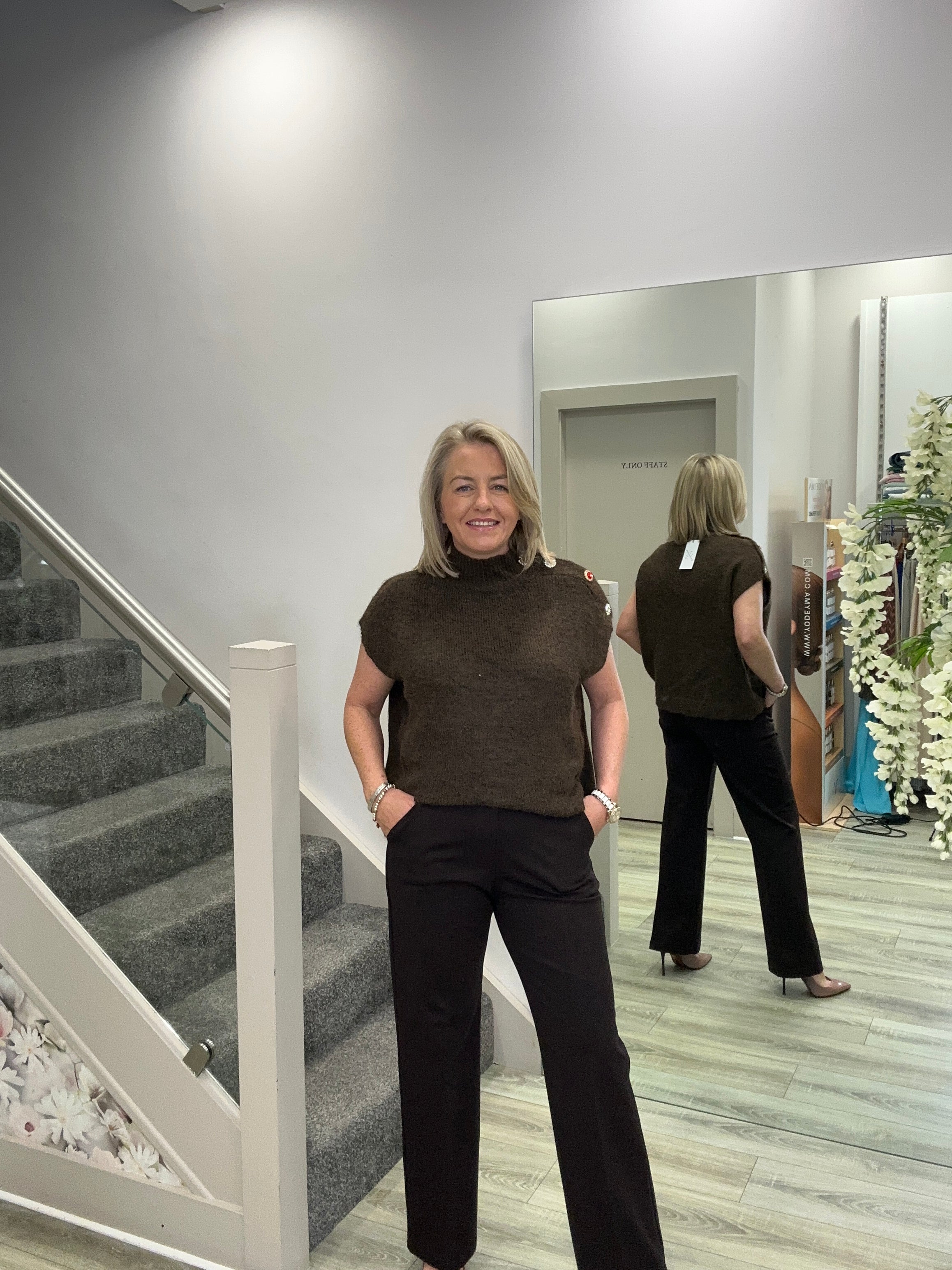 YETTA BROWN KNIT