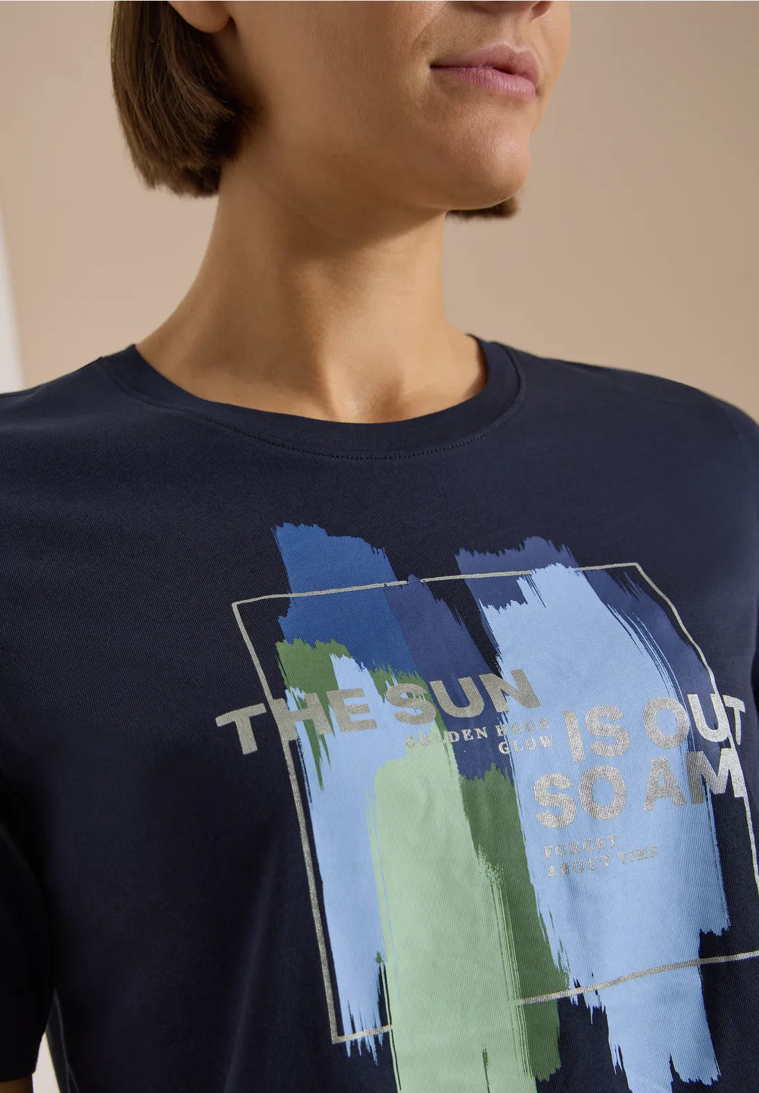 CALLY NAVY T-SHIRT