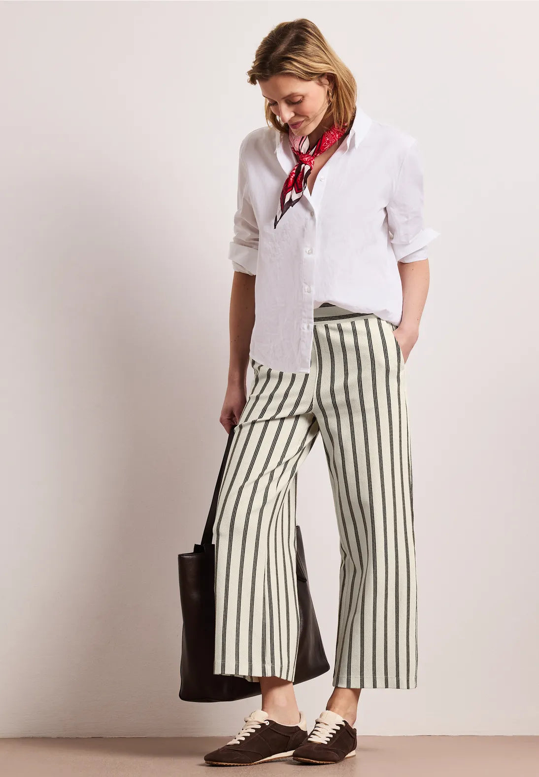 ZYLA CREAM TROUSER