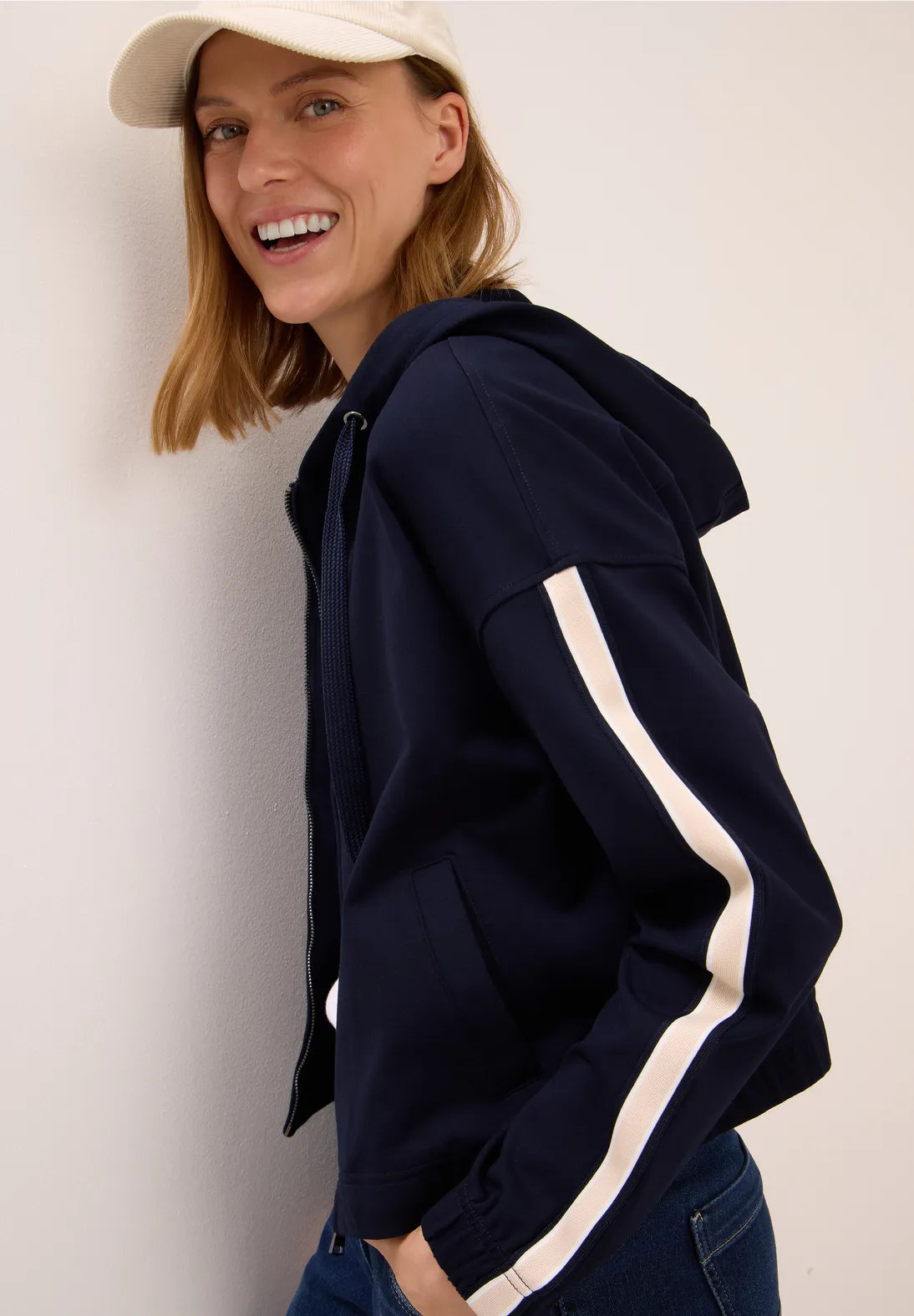 EDEL NAVY JACKET