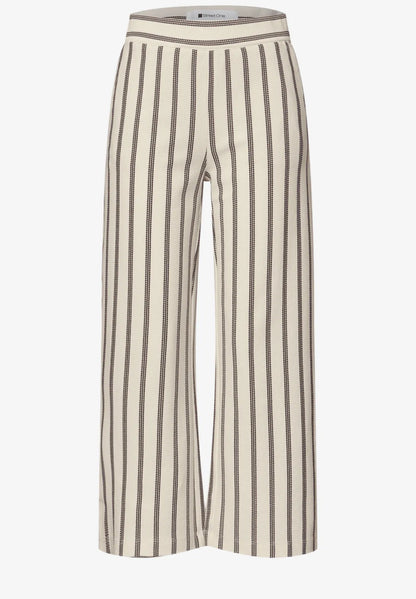 ZYLA CREAM TROUSER