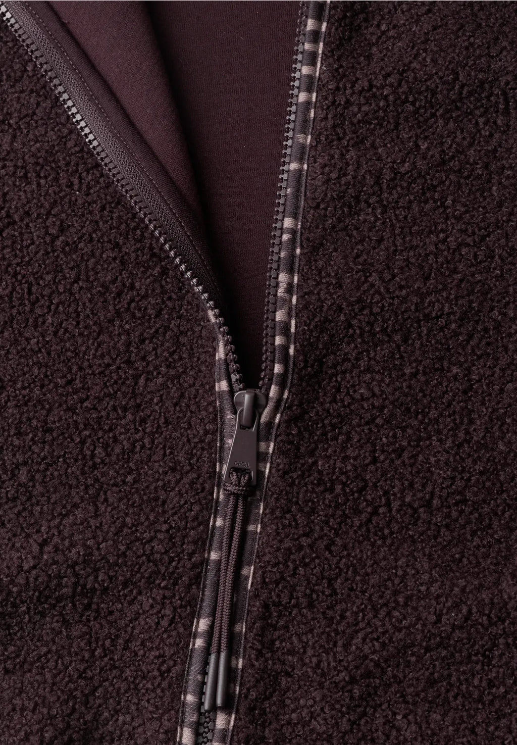 ALICE BERRY GILET