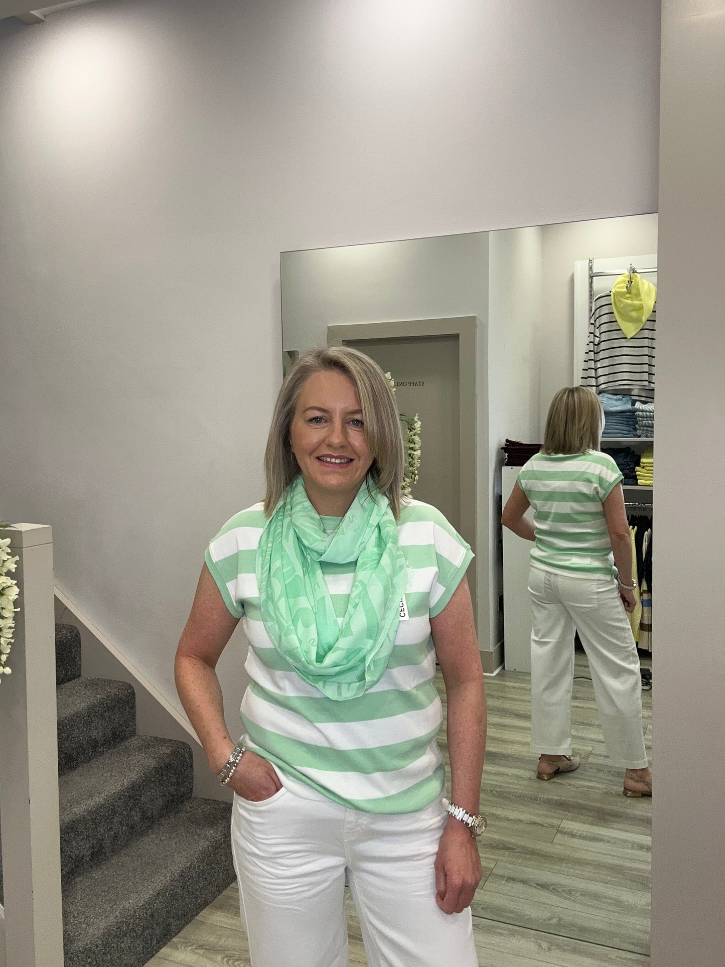 ANITA GREEN TEE