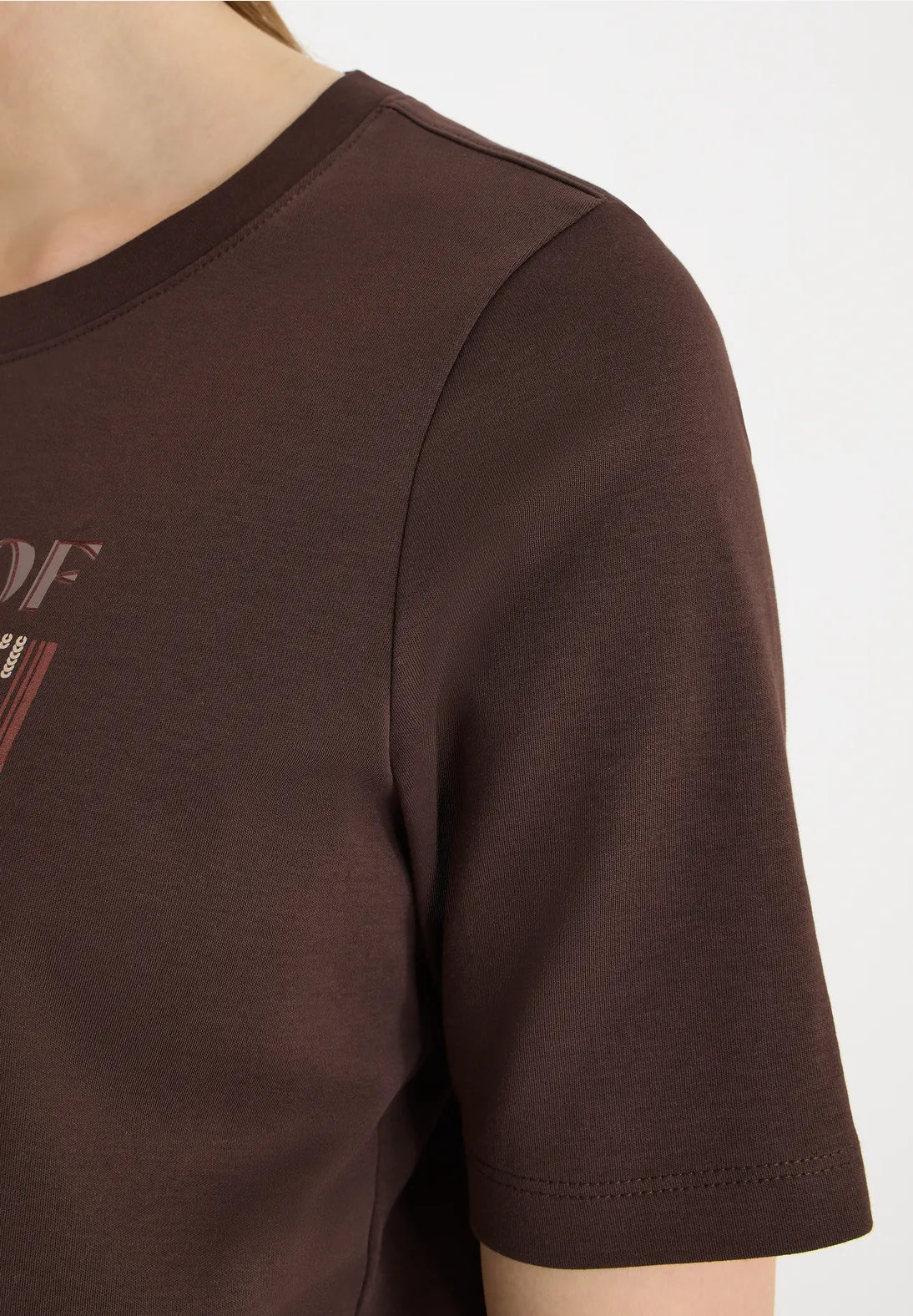 ELIZA BROWN TEE