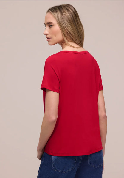 CHERRY RED TEE