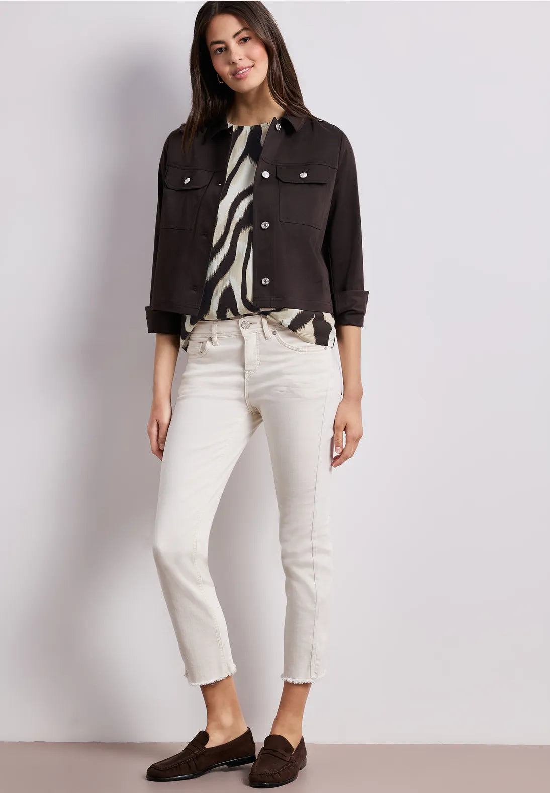 BRIE TOP