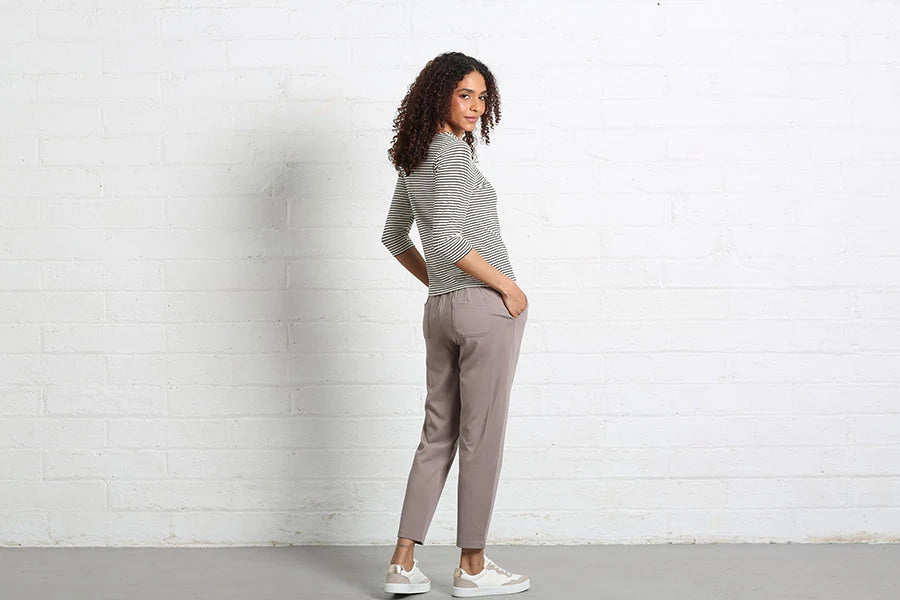 PEYTON TAUPE JOGGER