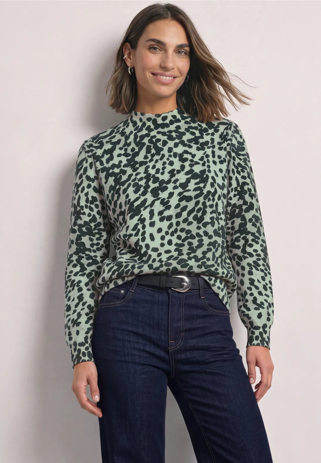 LEO GREEN JUMPER