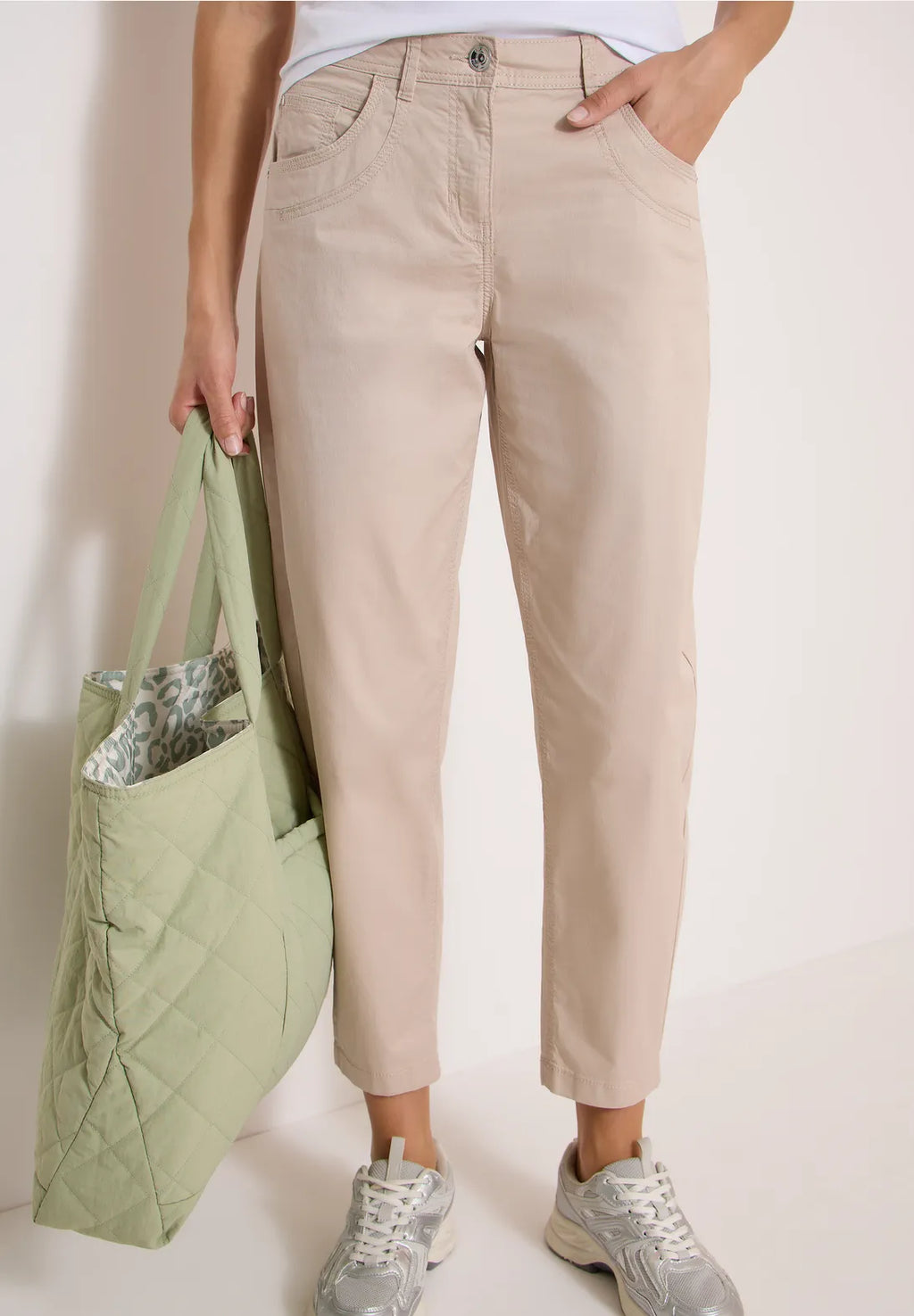 SCARLETT BEIGE TROUSERS