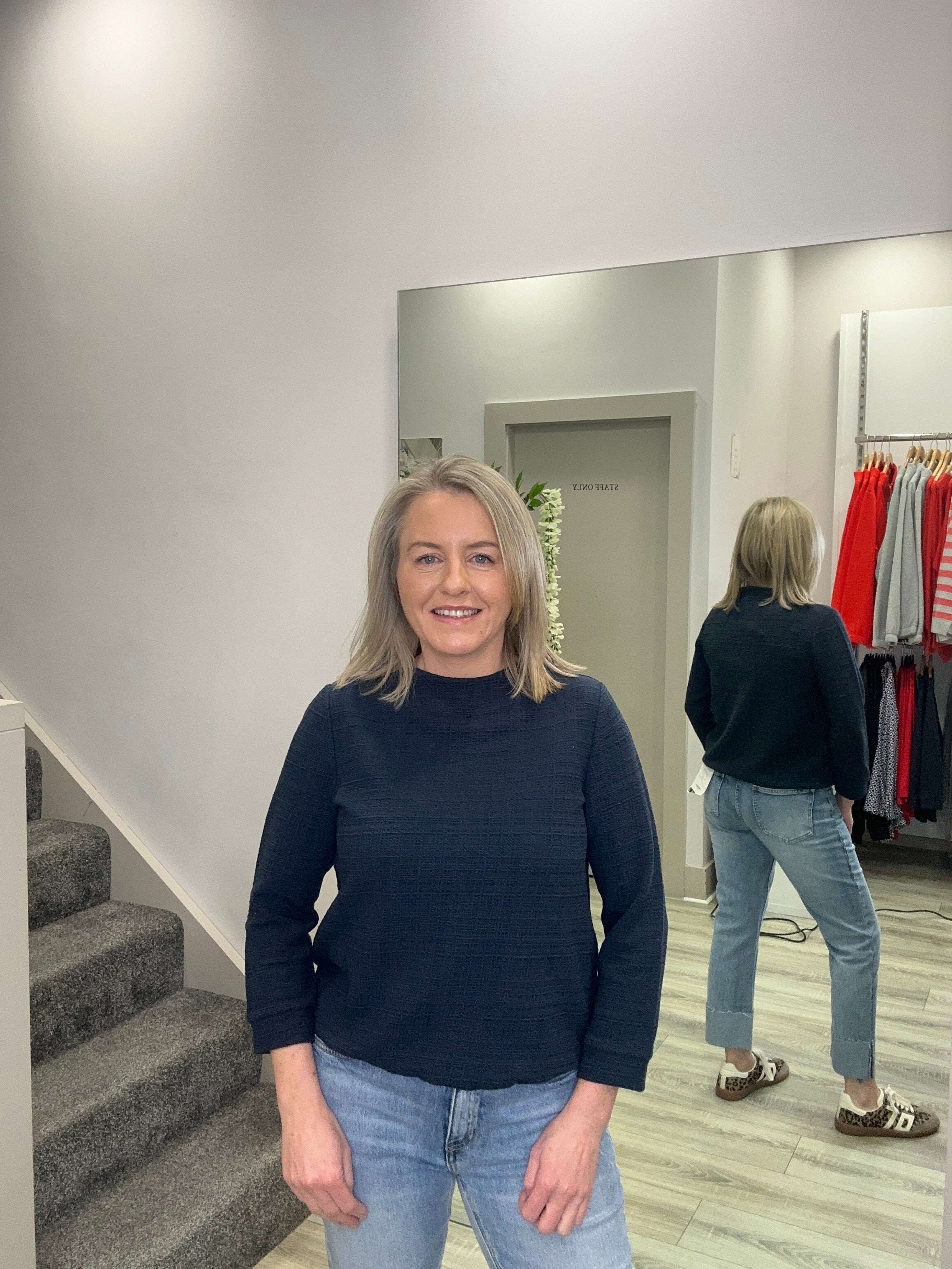 ERICA NAVY TOP