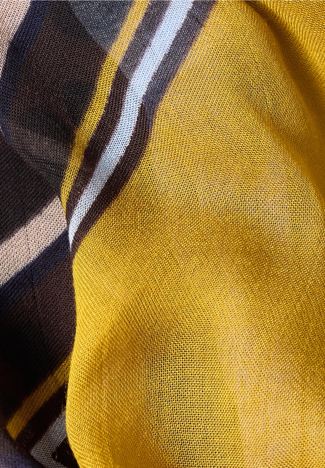 MUSTARD  SCARF
