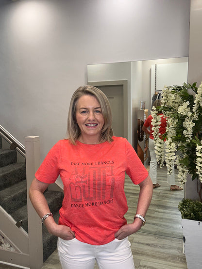 KELLY CORAL TEE