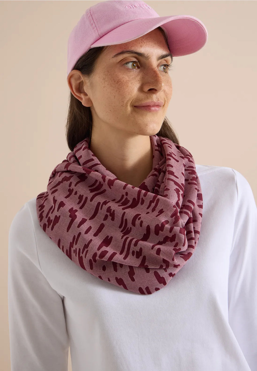 BELLA WINE  SCARF