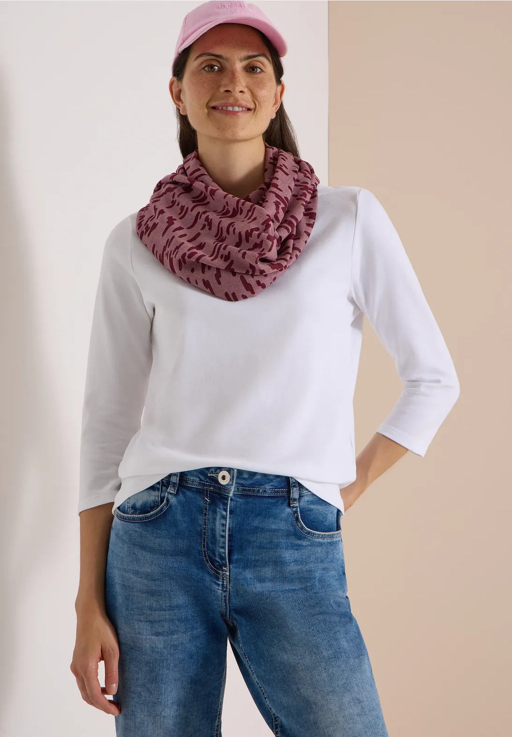 BELLA WINE  SCARF