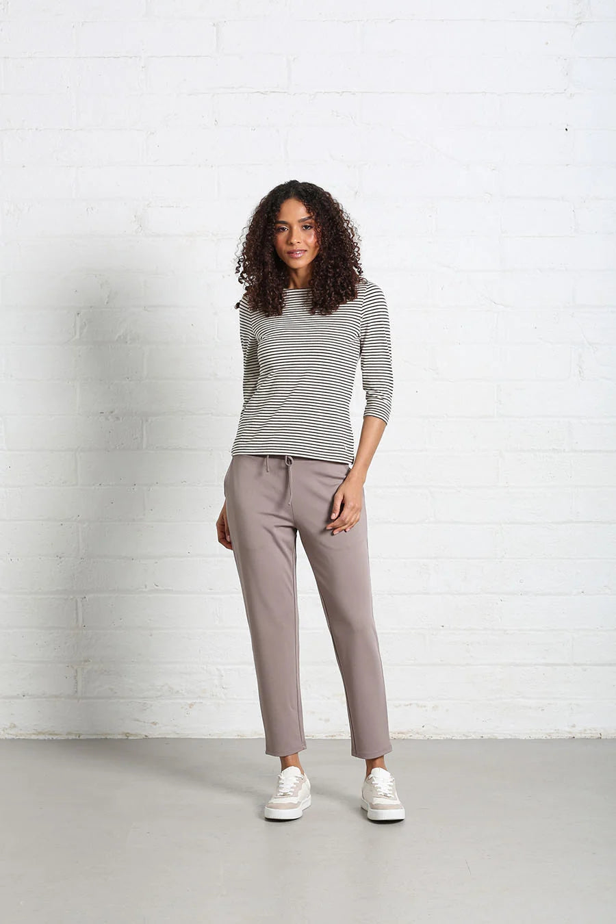 PEYTON TAUPE JOGGER