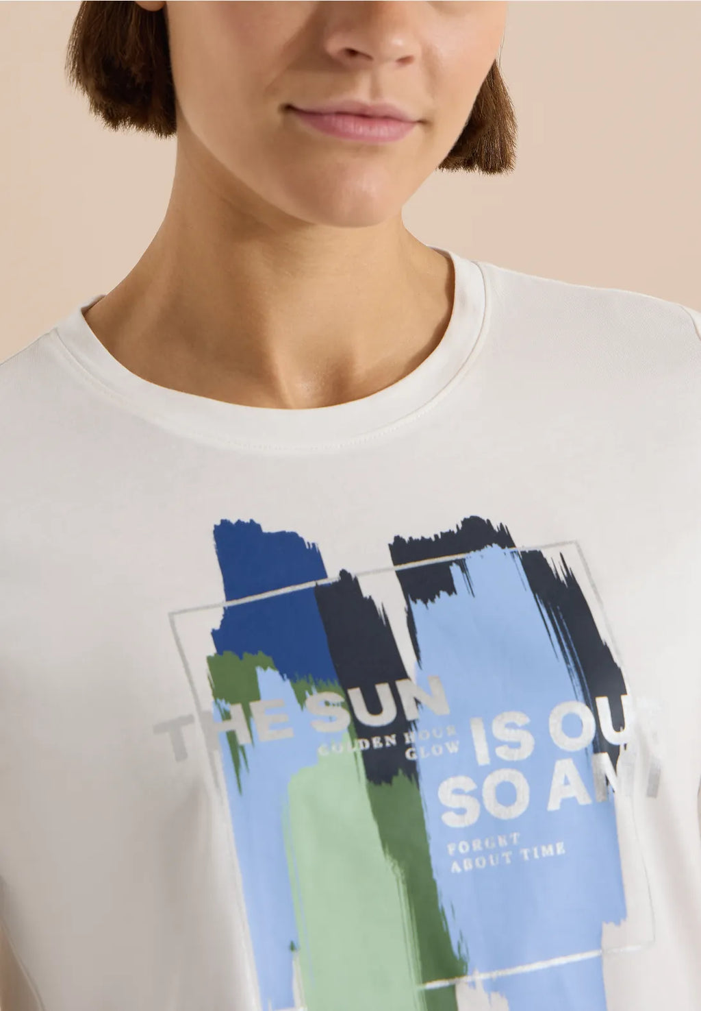 CALLY WHITE T-SHIRT