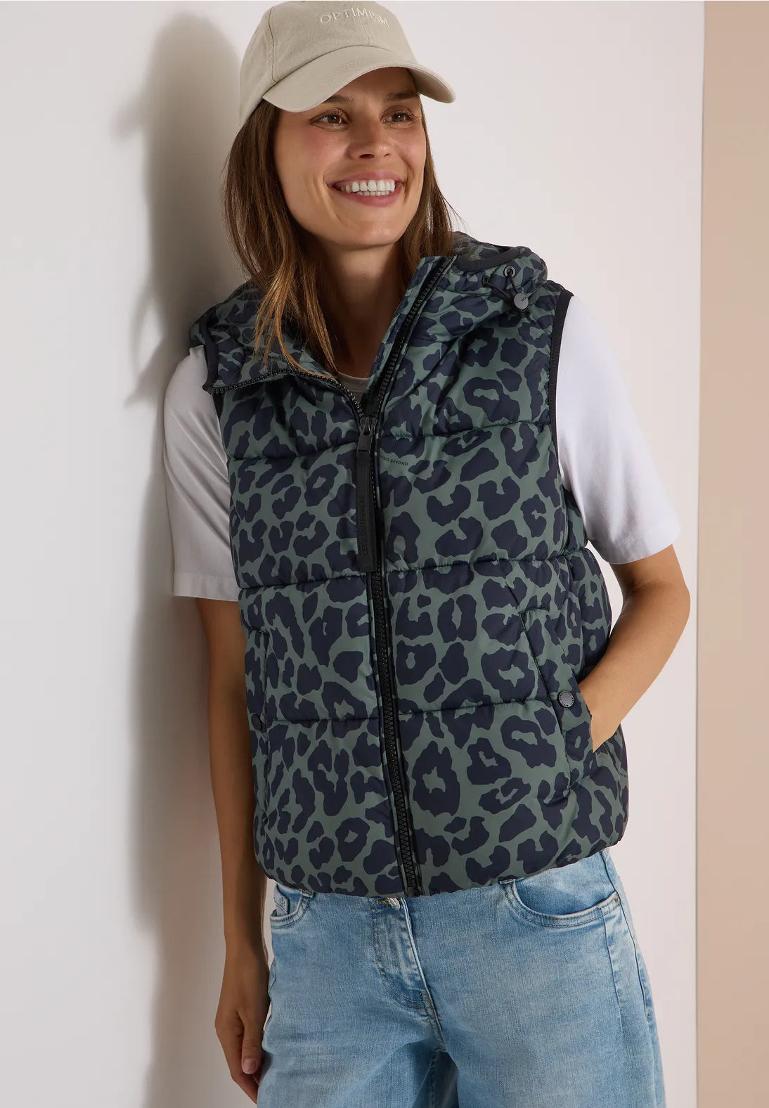 NIAMH OLIVE  GILET