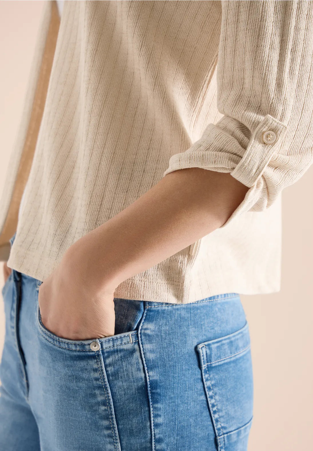 HANI CREAM CARDIGAN